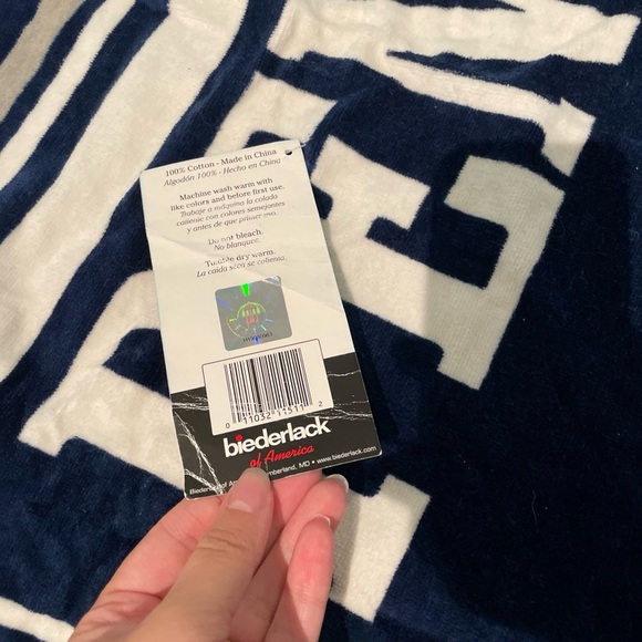 Penn State Blue and White Beach Towel - Picture 2 of 4